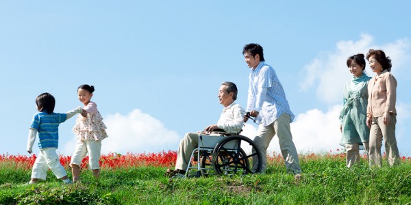 老人ホームからの旅行や自宅での宿泊｜家族と楽しむためのヒント
