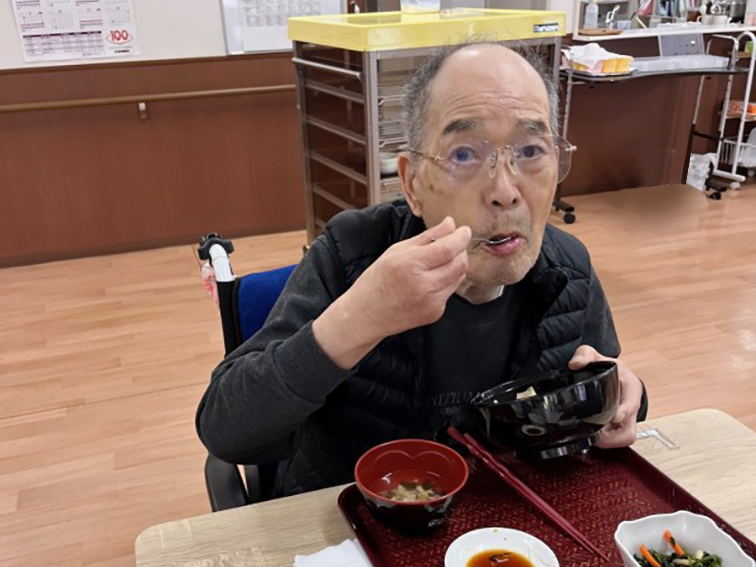 今日は海鮮丼